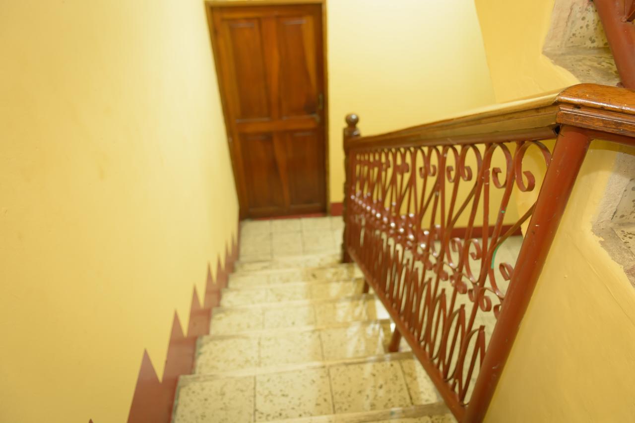 Hostal Fachente León Εξωτερικό φωτογραφία