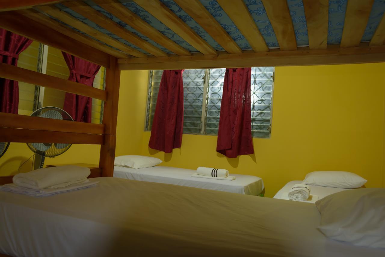 Hostal Fachente León Εξωτερικό φωτογραφία