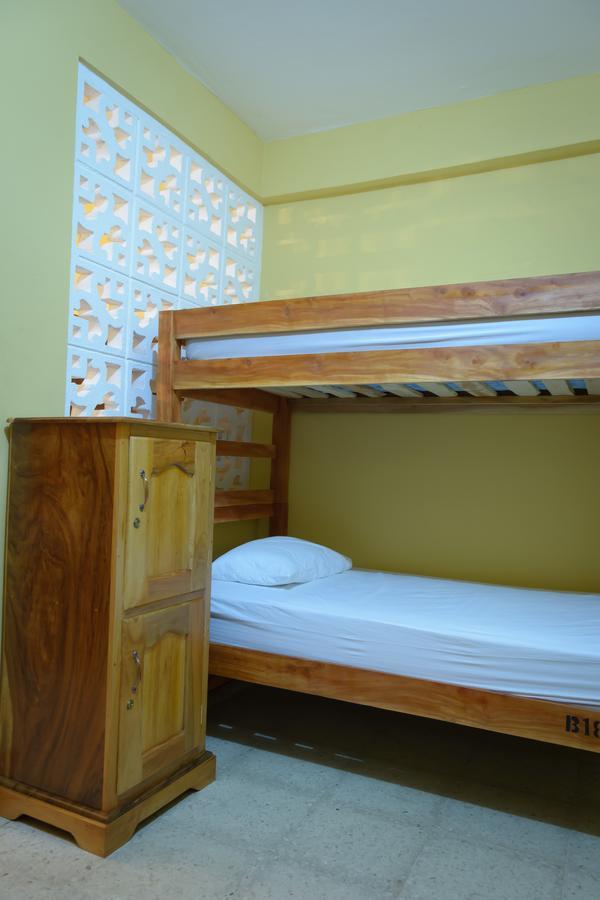 Hostal Fachente León Εξωτερικό φωτογραφία
